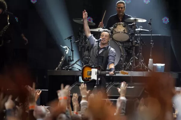 Noche de lujo para la música mundial