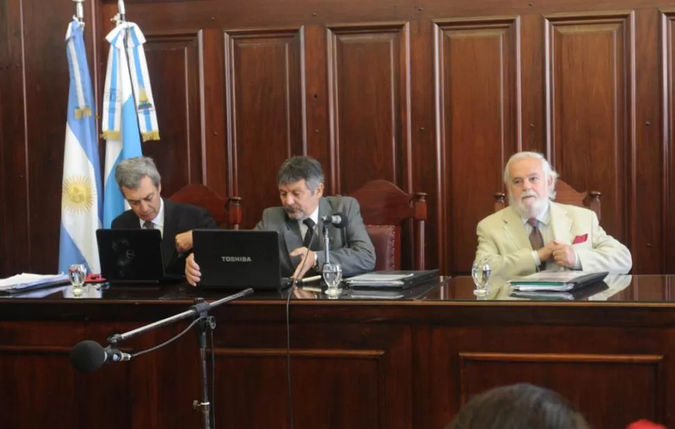 EN LA MIRA. Los jueces Romero Lascano, Piedrabuena y Herrera Molina afrontan un proceso de destitución. LA GACETA / FOTO DE ANTONIO FERRONI (ARCHIVO)