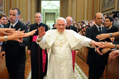 Cómo es el proceso de elección de un Papa