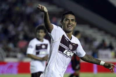 Lanús ganó por goleada en el último partido de la fecha