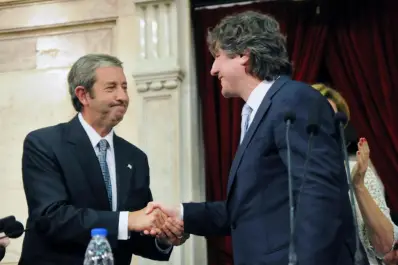 Boudou criticó a Cobos y este lo acusó de mentir