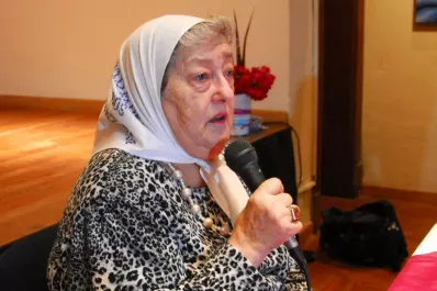 Oyarbide llamó a declarar a Hebe de Bonafini por el escándalo de los Schoklender