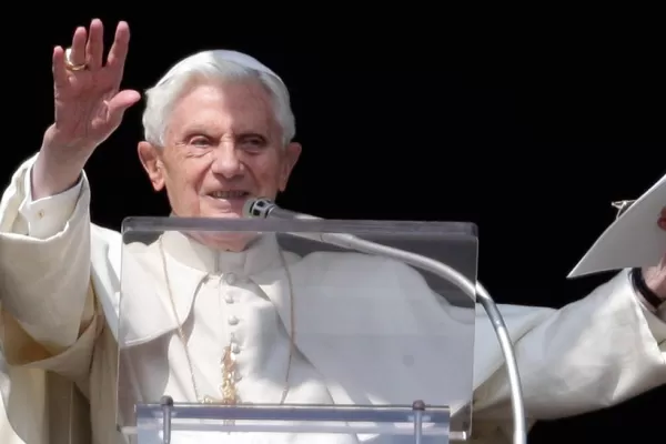 Benedicto XVI pidió que recen por él y por su sucesor