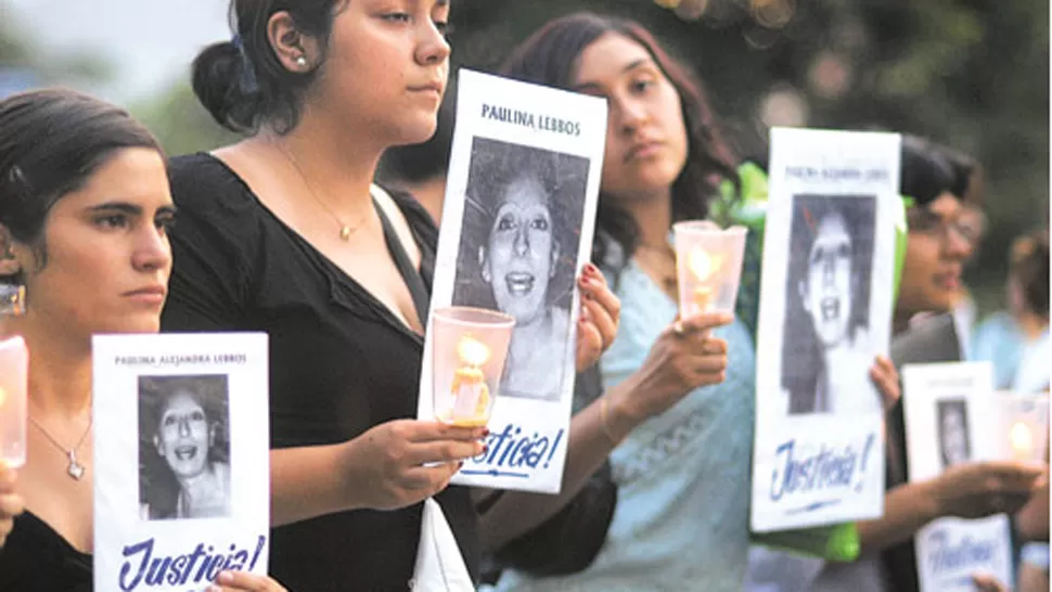 Amigas de Paulina Lebbos reclamaron por el esclarecimiento de su muerte. ARCHIVO LA GACETA / INES QUINTEROS ORIO
