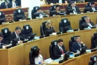 ¿Qué hacían los opositores cuando Alperovich hablaba?