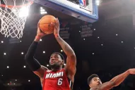 LeBron James sacó pecho ante los Knicks