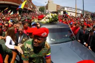 Comenzó el velatorio de Chávez