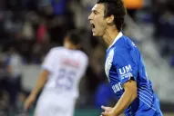 Vélez derrotó a Peñarol 3-1 en un estadio a puertas cerradas