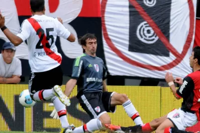Newell's bajó a River de la punta