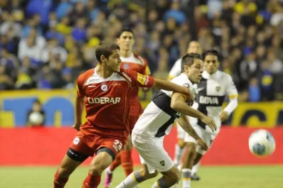 Sigue estando lejos de todo