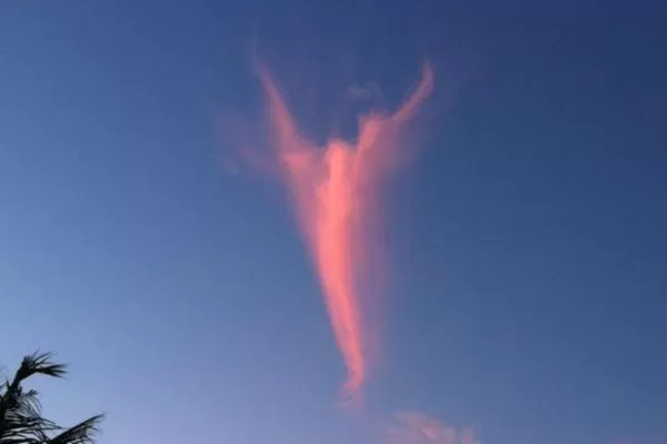 ¿Un ángel en el cielo tras la elección del Papa Francisco?