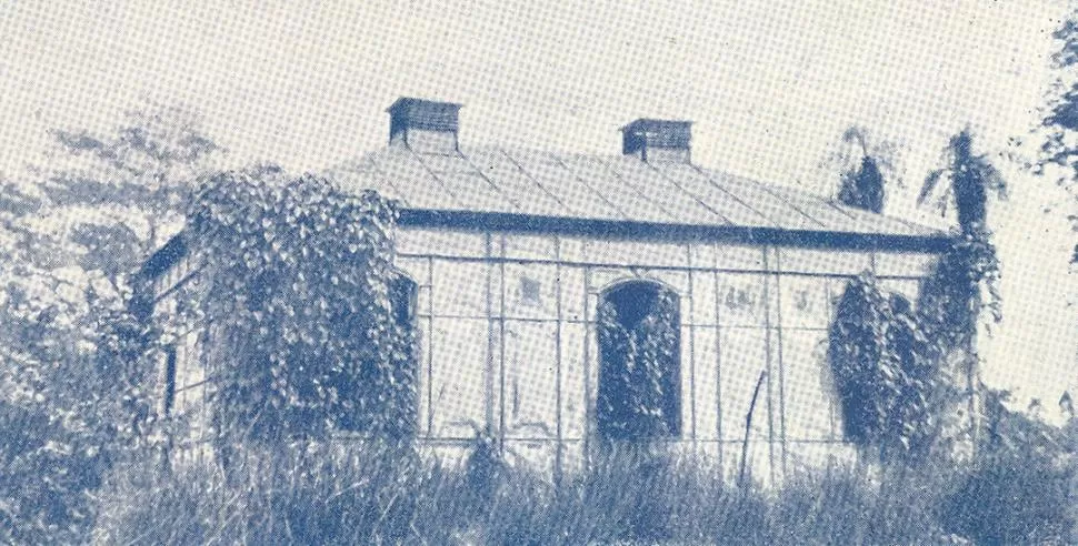 ASUNCIÓN DEL PARAGUAY. La vivienda desarmable que Sarmiento hizo traer de los Estados Unidos, en una fotografía de la década de 1920. LA GACETA / ARCHIVO