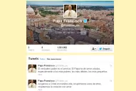 Por Twitter, el Papa pidió servir a los pobres y a los más débiles