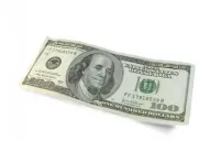 El dólar paralelo pegó un salto hasta $ 8,30  la historia del control oficial