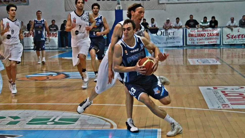 ALERO. Gonzalo Sabatini (ex Tucumán BB), juega en Argentino. 