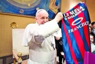 El tuit de Tinelli sobre el Papa Francisco y San Lorenzo
