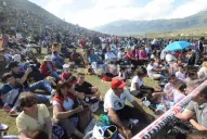 Entre el sol y la montaña