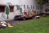 Basura en la plaza Miguel Lillo