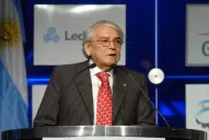 Néstor y Cristina no son presidentes fáciles, dice Méndez