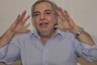 Aliverti defendió el uso de pecheras para repartir donaciones