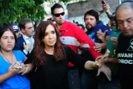 Cristina le respondió por Twitter y Facebook a una mujer que reclamó por ayuda