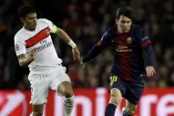 Tenía que estar él