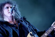 Thatcher fue una mujer soberbia y tonta, según el líder de The Cure