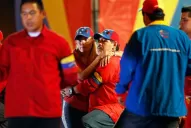 Después de Venezuela, ¿Maradona vendrá a la Argentina a conocer a su bebé?