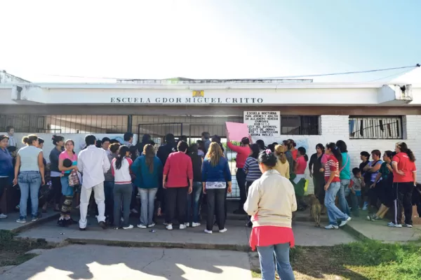 Entraron a la escuela Miguel Critto y les robaron a las maestras que dictaban clases