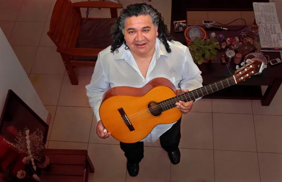TALENTOSO Y CREATIVO. Lucho Hoyos tiene una prolífica trayectoria en la música de raíz folclórica.