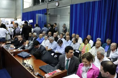 Una testigo describió las agresiones que sufrió, secuestrada en la Jefatura