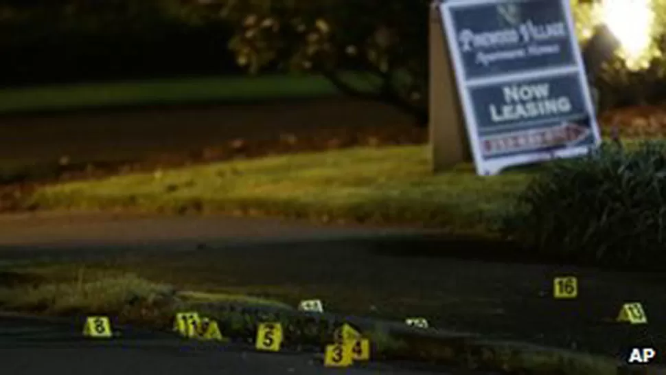 CERCADO. La policía de Seattle acordonó la zona del tiroteo. FOTO TOMADA POR BBC.CO.UK