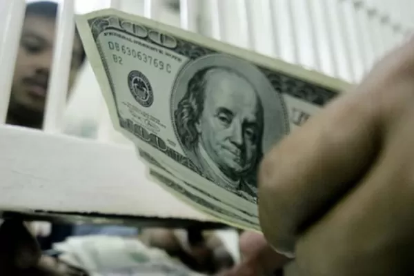 El dólar paralelo tocó los $ 8,80