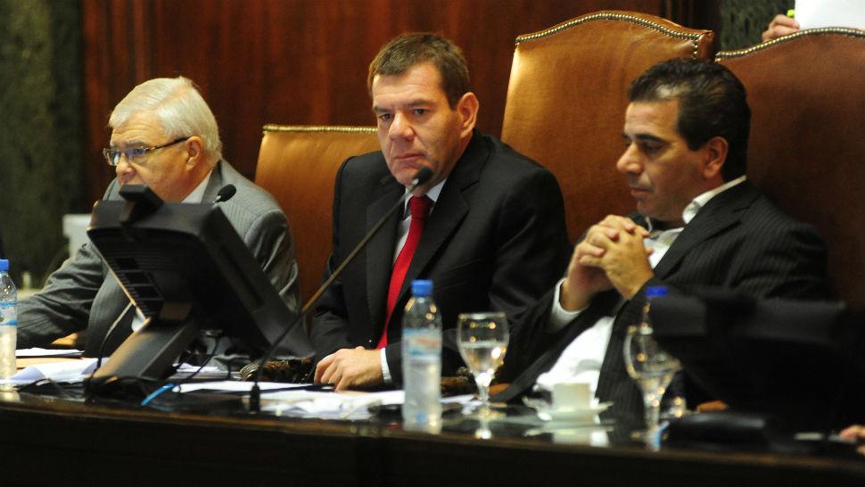 CUESTIONADO. Montenegro responde a la ronda de preguntas de los diputados sobre la represión el Borda. TELAM