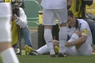 Zanetti se rompió el tendón de Aquiles y podría dejar el fútbol