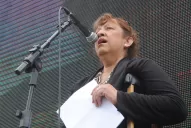 Afirma que la dejaron sin trabajo para dárselo a la hija de Alperovich