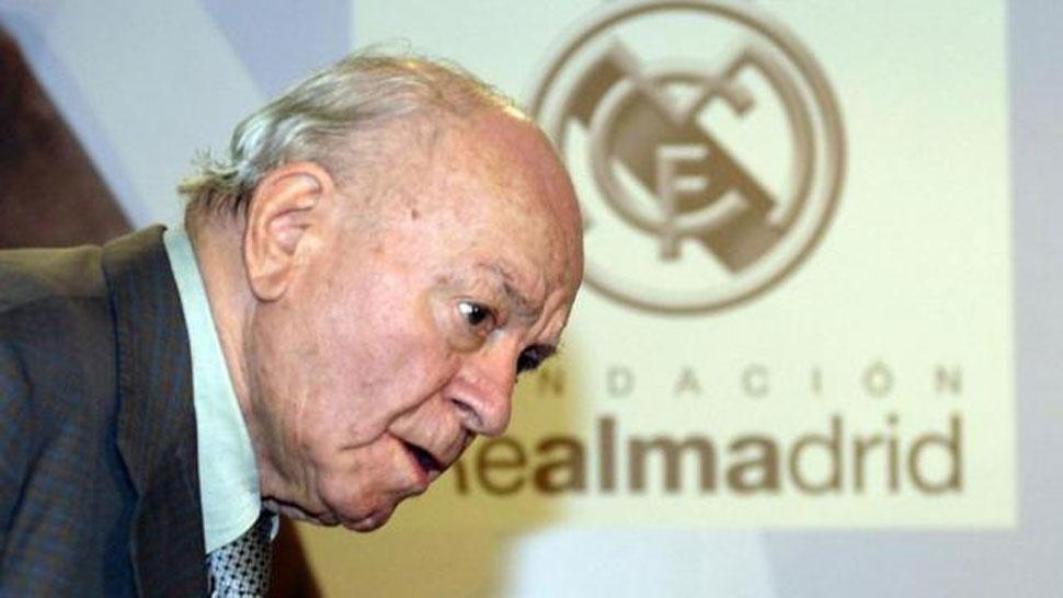 Di Stefáno, de 86 años, se casa con su novia de 36