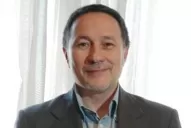 Proponen un cambio en la letra del Himno Nacional