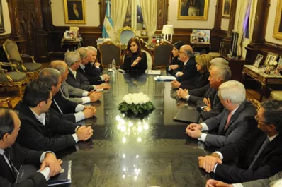 Seis gremios acordaron aumentos de hasta 24% con el Gobierno