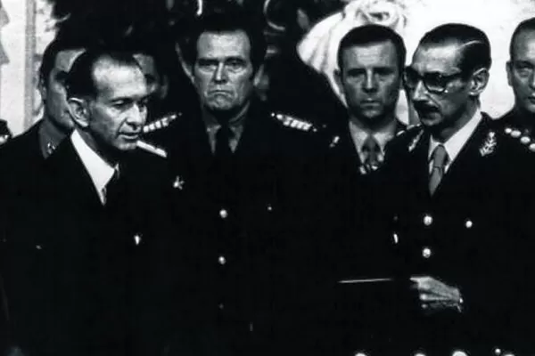 Videla impuso un modelo que favorecía la especulación financiera