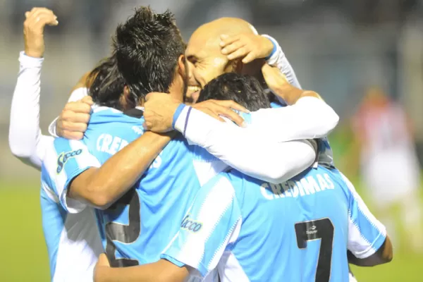 Atlético le ganó a  Instituto por 2 a 0 en el Monumental