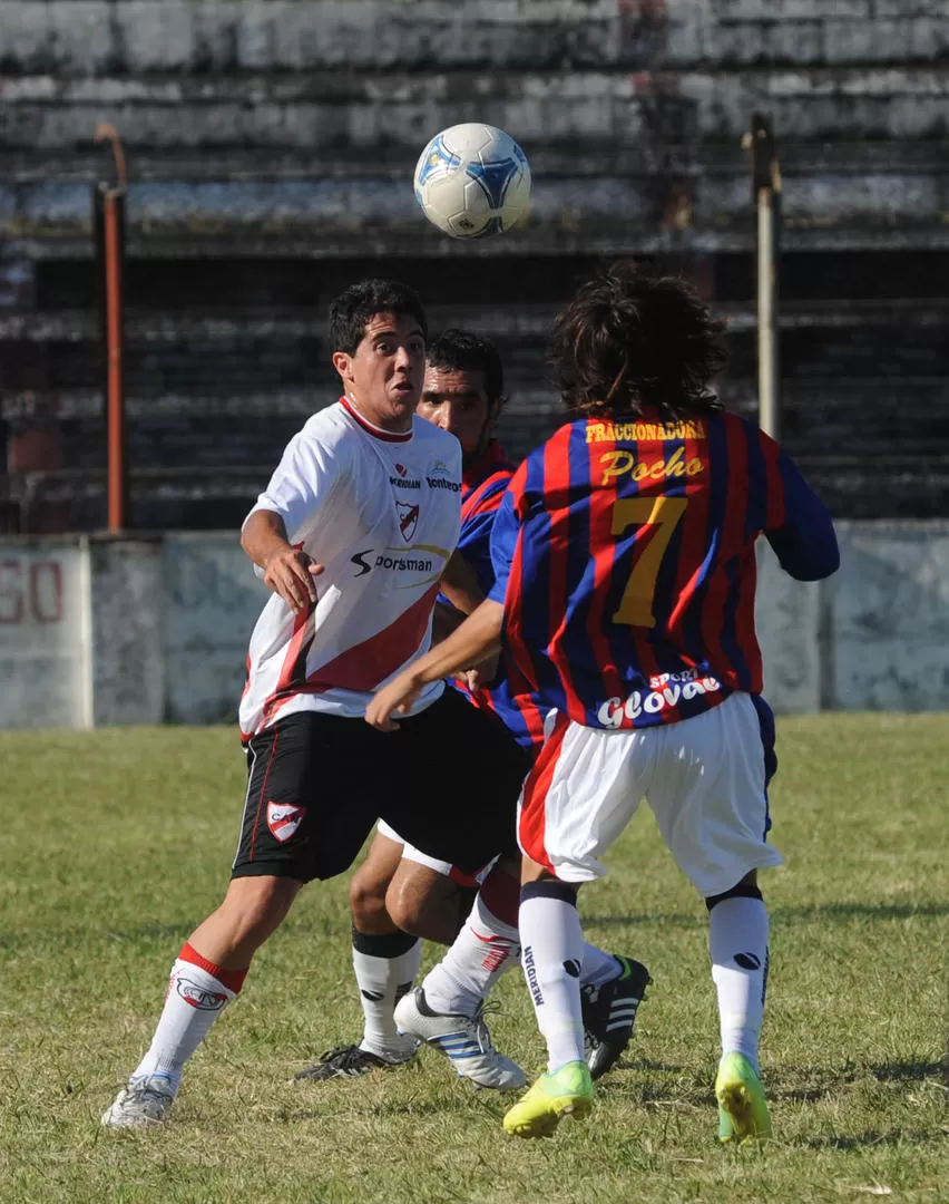 TEMIBLE. Los tres goles que convirtió en el Anual para Ñuñorco marcan a Sebastián Luna como uno de los artilleros. 