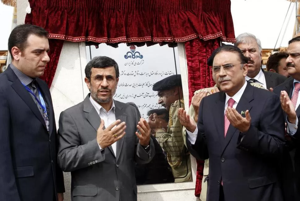 DECRETO. Ahmadineyad no dio intervención a sus parlamentarios. 