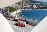 Rosberg y Alonso, los más veloces en Mónaco