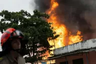 Brasil: un incendio destruye depósito de combustible