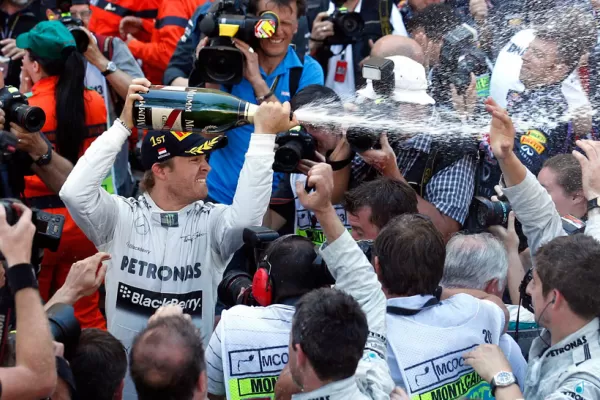 Rosberg se llevó el GP de Mónaco