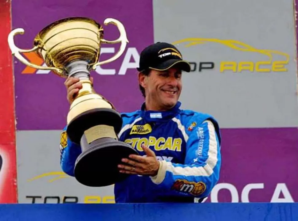 ESA ESTAMPA. Ernesto Tito Bessone fue todo un ganador en las principales categorías del automovilismo nacional. Y sigue adelante. 