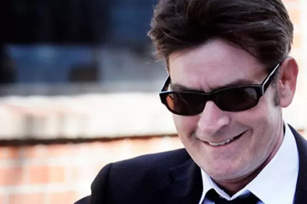Charly Sheen usará su nombre verdadero en Machete kills