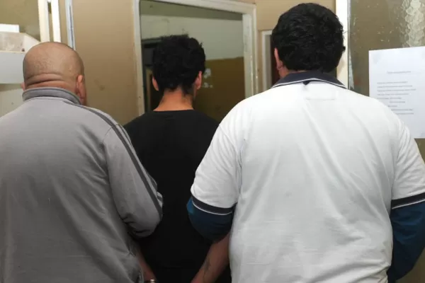 Detuvieron a un malabarista asesino