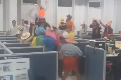 Realizaron un Harlem Shake en un call center tucumano